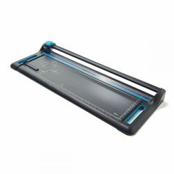 Avery Precision Cutter paper cutter 30 sheets 