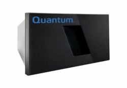 Quantum E7-LF9MZ-YF backup storage device Storage auto loader & library Tape Cartridge 