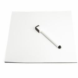 StarTech.com Magnetic Project Mat - 9.5” x 10.5” [24 cm x 27 cm] 