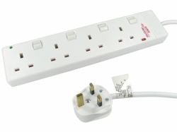 Cables Direct RB-05-4GANGSWD surge protector 4 AC outlet[s] White 5 m (CDL 5MTR 4 GANG UK SWITCHED)